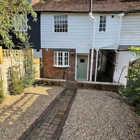 The Cottage, 13 Golden Sq. Tenterden Exterior photo