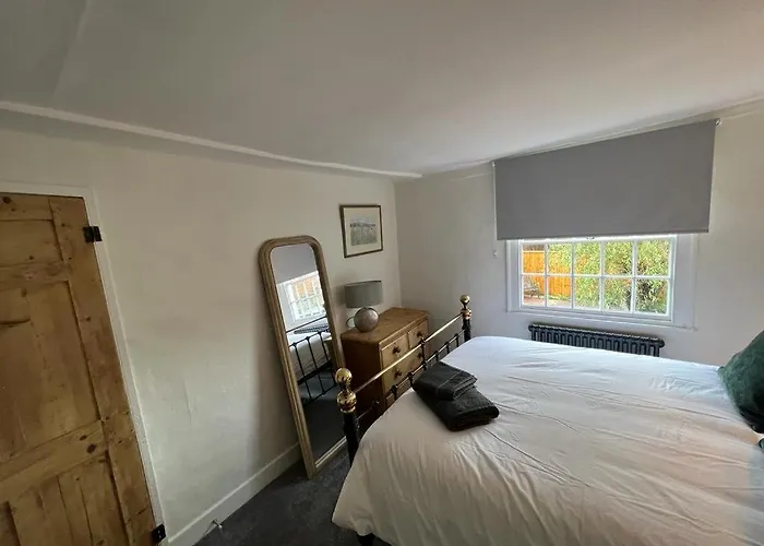 The Cottage, 13 Golden Sq.