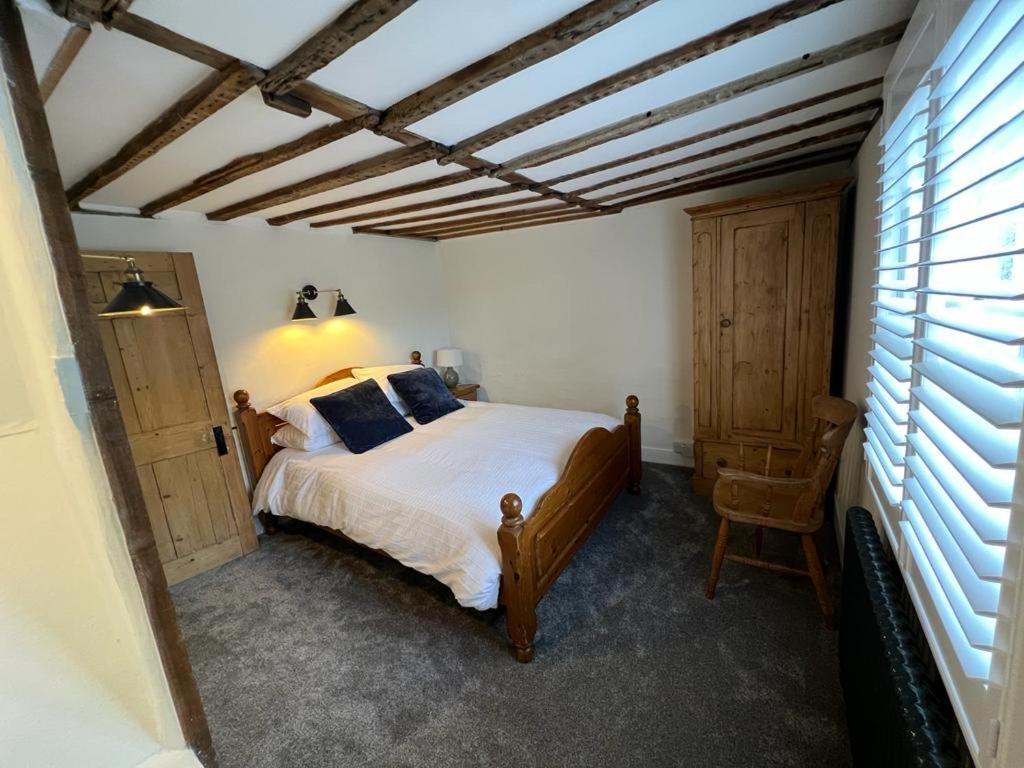 Holiday home The Cottage, 13 Golden Sq. *